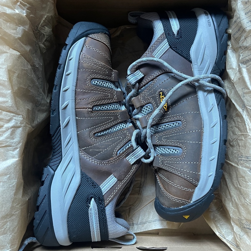 Keen Utility footwear 7.5 W